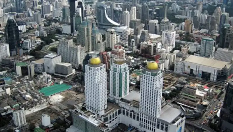 Парламент Таиланда принял поправки к конституции