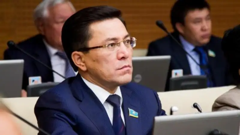 Избран председатель комитета по экономической реформе и региональному развитию Мажилиса
