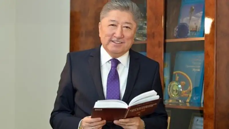 Профессор Мажит Шайдаров: Для медиков, переход на латиницу не представляет трудностей