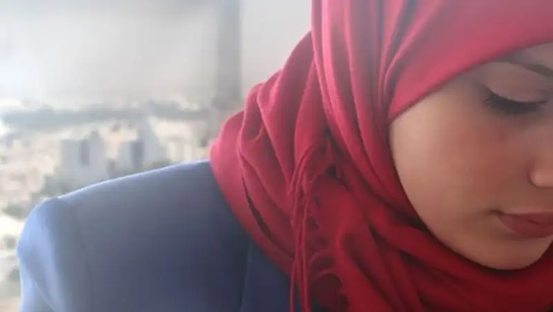 Алматинцы встали на защиту девушки-мусульманки