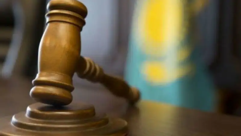 Оштрафован руководитель теринспекции Усть-Каменогорска за взятку