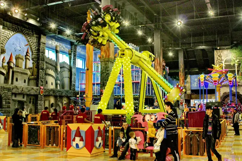 Волшебная страна открыла свои двери (фото) Волшебная страна открыла свои двери (фото), фото - Новости Zakon.kz от 18.11.2013 19:24