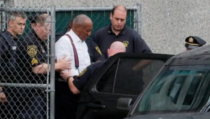 81-летний комик проведет в тюрьме до 10 лет за изнасилование