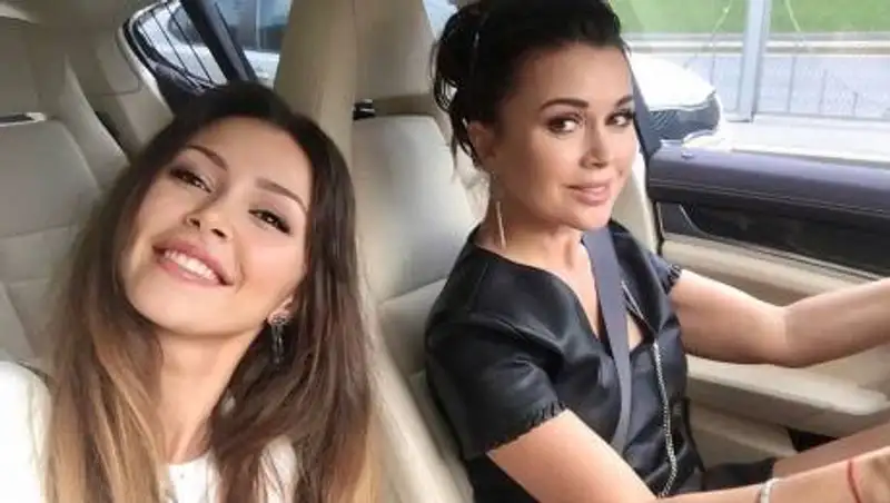 Она боец - дочь Заворотнюк о самочувствии матери