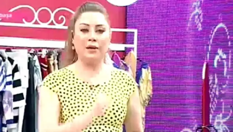 Азербайджанскую телеведущую отстранили от эфира из-за критики хиджабов