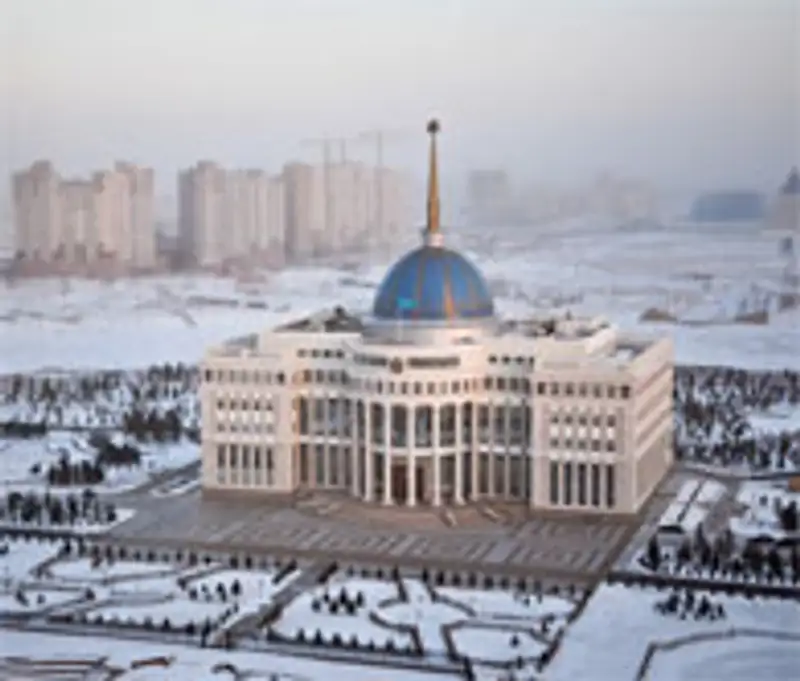 Глава Государства Назарбаев поручил главе ВС исключить волокиту в судах, фото - Новости Zakon.kz от 28.02.2012 23:49