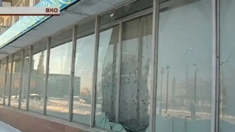 Взрыв в ВКО: жители считают причиной взрыва работы на карьере