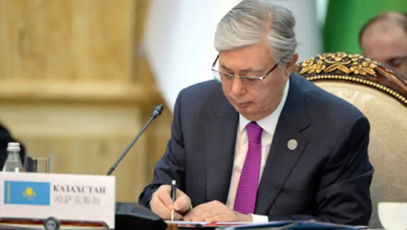 Токаев подписал указ об образовании двух агентств