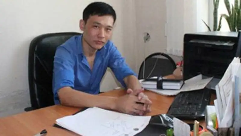 В ЮКО инвалид получил работу программиста в акимате