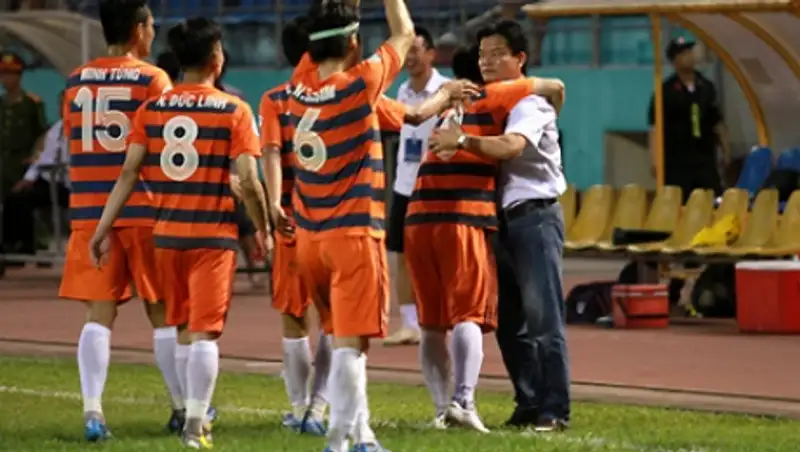 Девять вьетнамских футболистов пожизненно дисквалифицированы за договорной матч