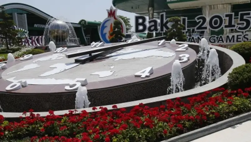 Автобус сбил участниц Европейских игр в Баку