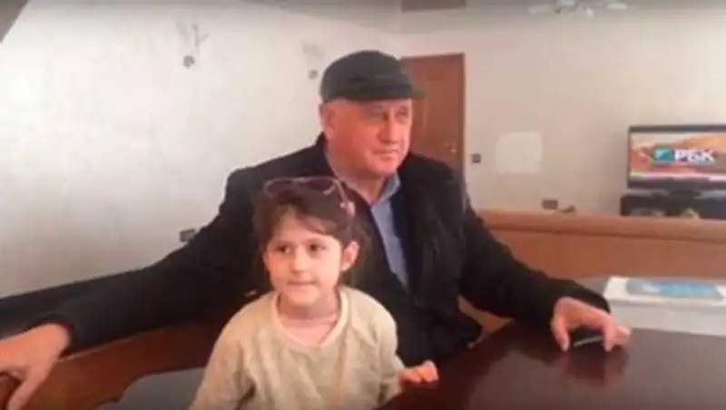 В Алматинской области бывшие родственники не могут поделить внучку