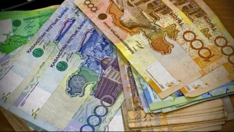 Нацвалюта взяла курс на укрепление