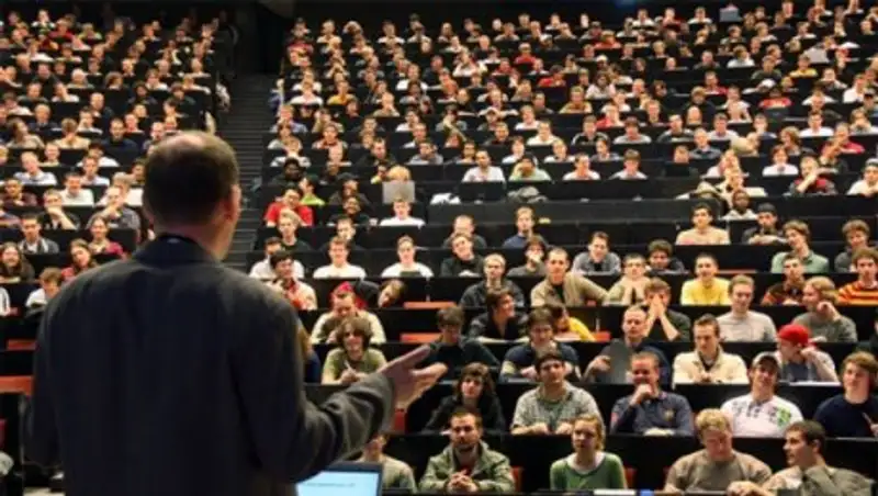 Ректоры ВУЗов должны декларировать аффилированность с частными учебными заведениями - Байменов