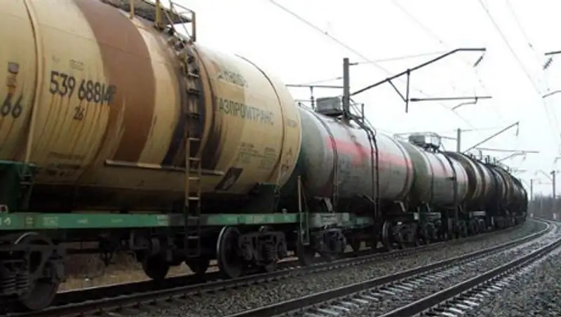 24-летний парень попал под колеса грузового поезда в Павлодарской области