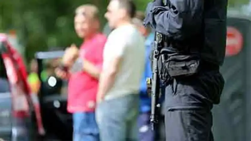 Российский фанат получил условный срок за попытку пронести нож на матч с Уэльсом