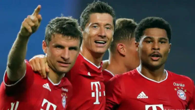 "Бавария" разгромила "Лион" и вышла в финал Лиги чемпионов