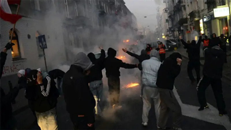 Параллели между ЧП у посольств РФ и Польши неуместны, фото - Новости Zakon.kz от 15.11.2013 02:59