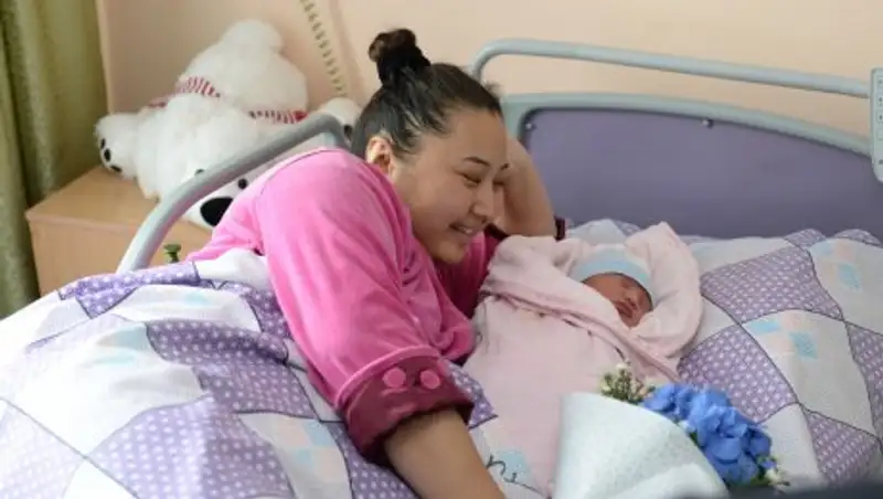 Маслихат Алматы выделил средства на соцпрограмму "Бақытты отбасы"