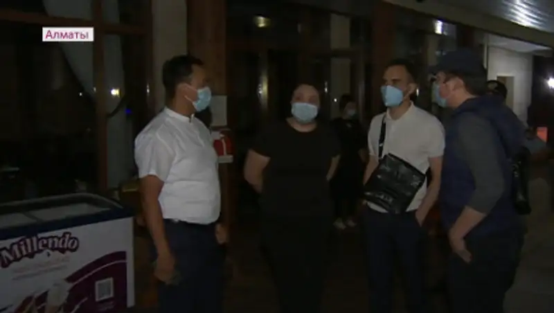 В Алматы оштрафовали более 700 кафе и ресторанов