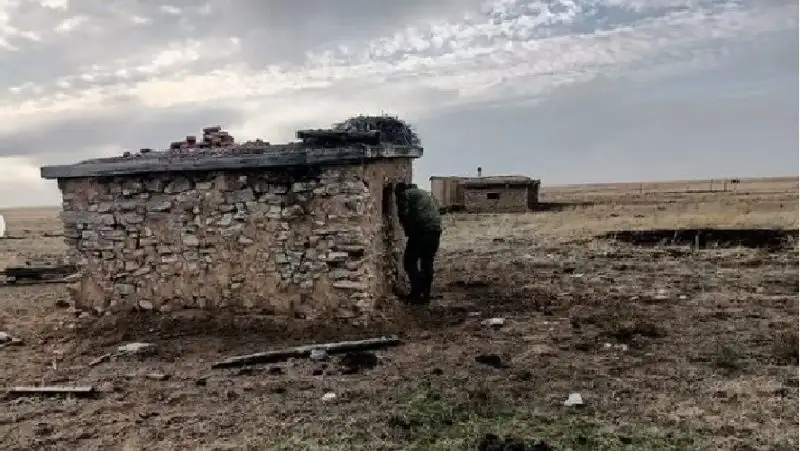 Несколько дней ищут 24-летнего парня в Атырауской области