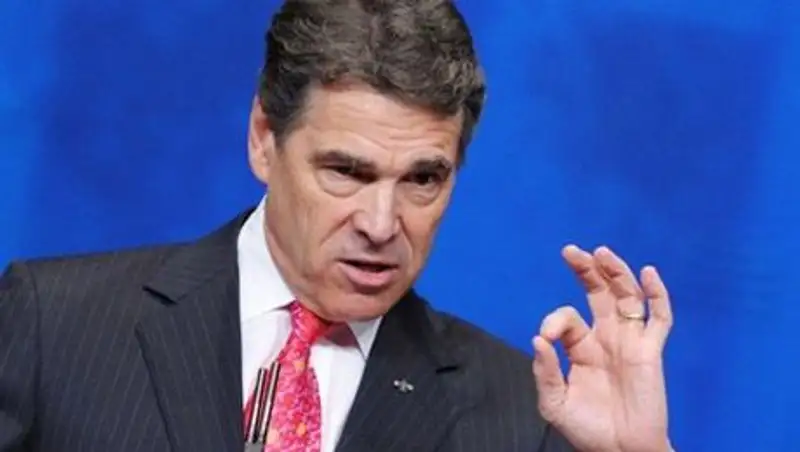 Губернатора Техаса обвинили в превышении полномочий