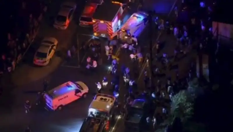 ФБР: в потерпевший крушение поезд, возможно, стреляли