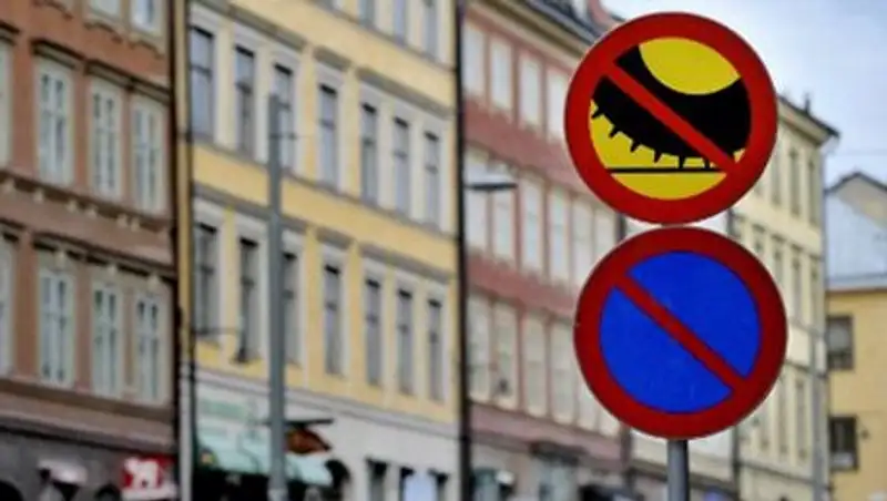 Шипованные шины влияют на уровень загрязнения воздуха - акимат Астаны