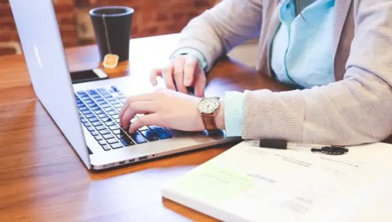 Шесть простых советов для здоровья глаз, если вы постоянно работаете за компьютером