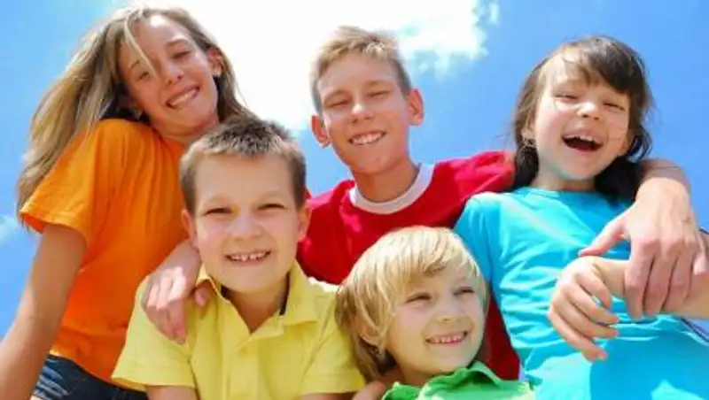 Токаев поручил уделять больше внимания детям