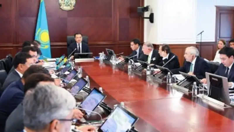 План развития НУХ «Байтерек» на 2017-2021 годы рассмотрели в Правительстве РК