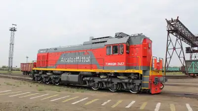 Все для машиниста и бригады: в АО "АрселорМиттал Темиртау" приобрели локомотив, фото - Новости Zakon.kz от 21.06.2023 13:36