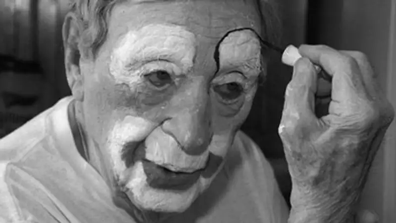 В США умер самый старый в мире клоун