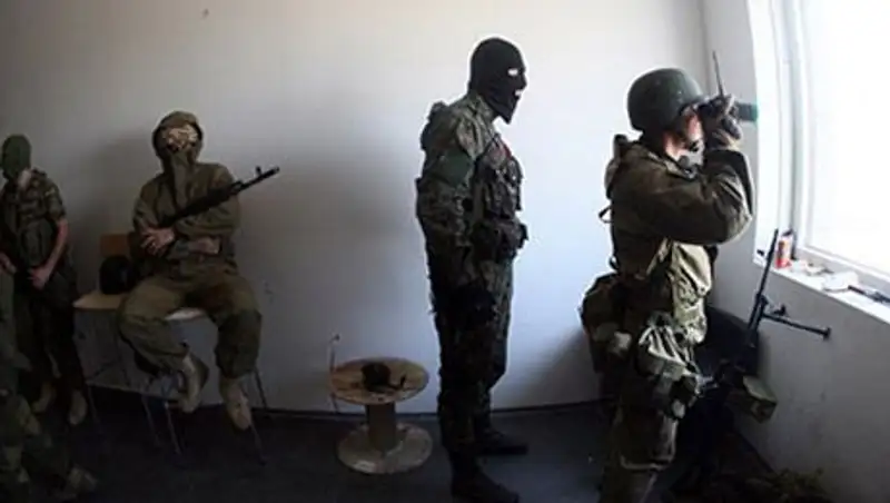 В аэропорту Донецка высадился десант