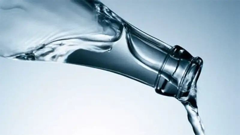 Жителям г. Аксу Павлодарской области приходится искать себе питьевую воду