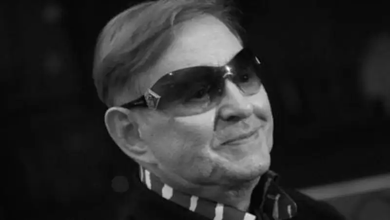 Умер известный режиссер Роман Виктюк