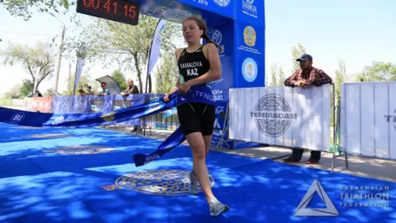Алматинец показал абсолютно лучший результат на этапе Кубка РК по триатлону
