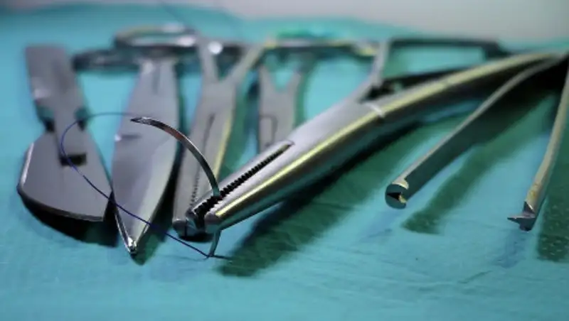 Тело пожилой женщины, умершей почти неделю назад, отправили на экспертизу