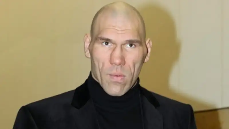 Николай Валуев: Сайлаушыларды&#1187; белсенділігі &#1241;деттегідей аса жо&#1171;ары