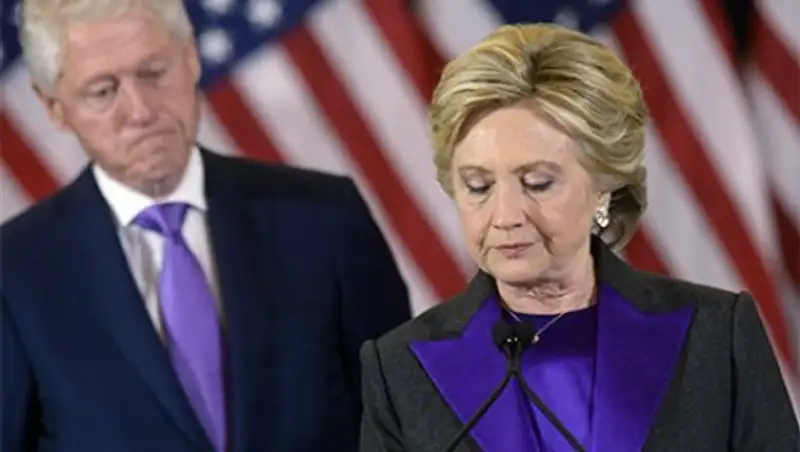 СМИ: Хиллари и Билл Клинтон разводятся