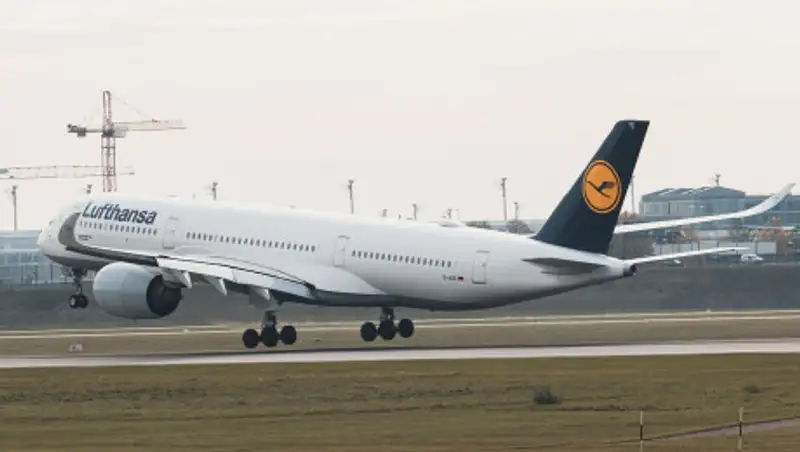 Lufthansa прекратила полеты в Казахстан
