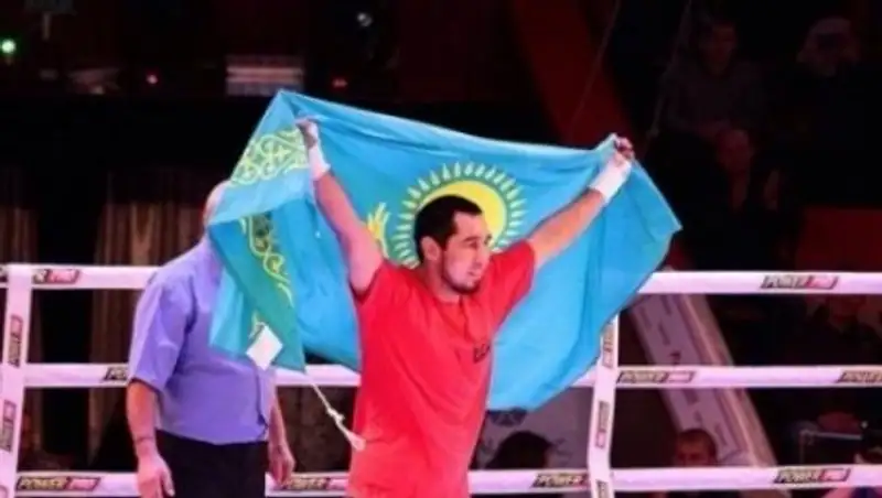 Казахстанец завоевал титул чемпиона WBA Asia