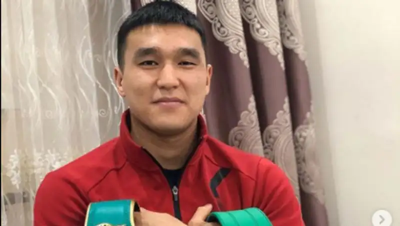 Чемпион Азии объявил об уходе из сборной Казахстана в профи-бокс