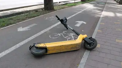 Какие новые ограничения грозят пользователям электросамокатов, фото - Новости Zakon.kz от 07.08.2023 13:27