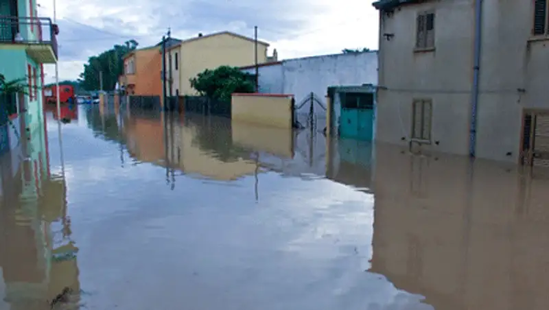 На Сардинии ввели чрезвычайное положение из-за наводнения