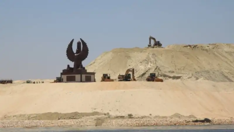 Церемония открытия нового русла Суэцкого канала пройдет в Египте