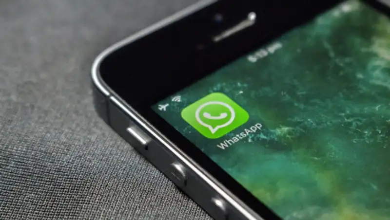 WhatsApp ограничит пересылку сообщений