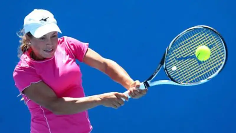 Юлия Путинцева вышла в третий круг теннисного турнира во Франции