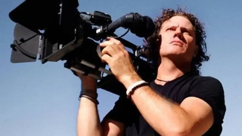 Голливудский режиссер признал в калифорнийском убийце своего сына