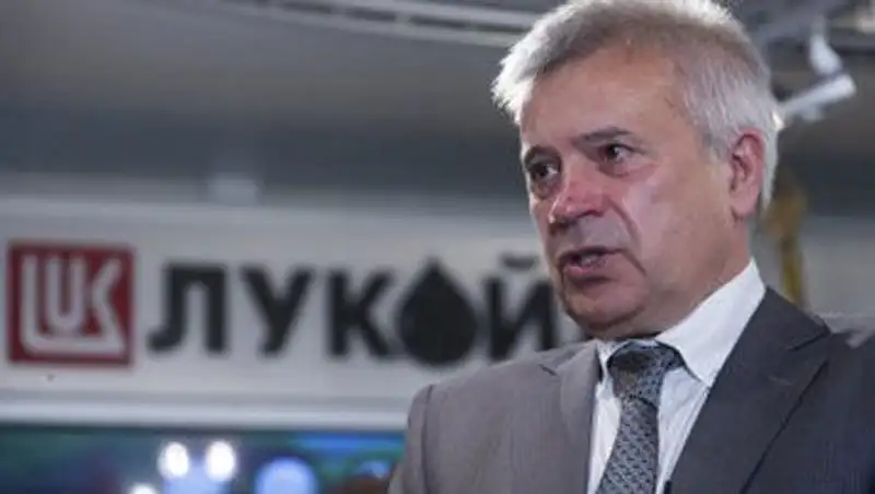 Лукойл планирует построить завод по производству смазочных материалов под Алматы